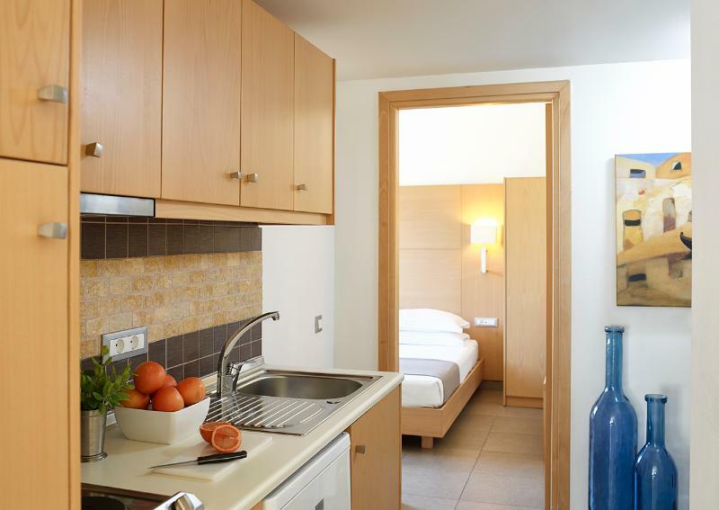 Island Blue Hotel Pefki  Экстерьер фото